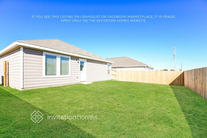 Building Photo - 10209 Hackberry Spg Wy