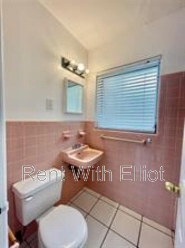 Building Photo - 77 Hendricks Isle