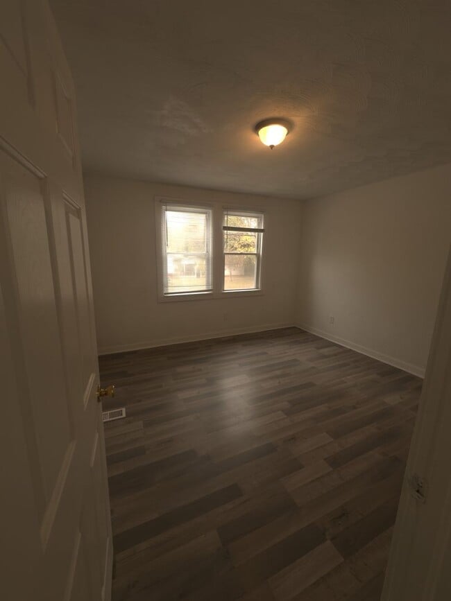 Building Photo - Three Bedroom Available Soon!