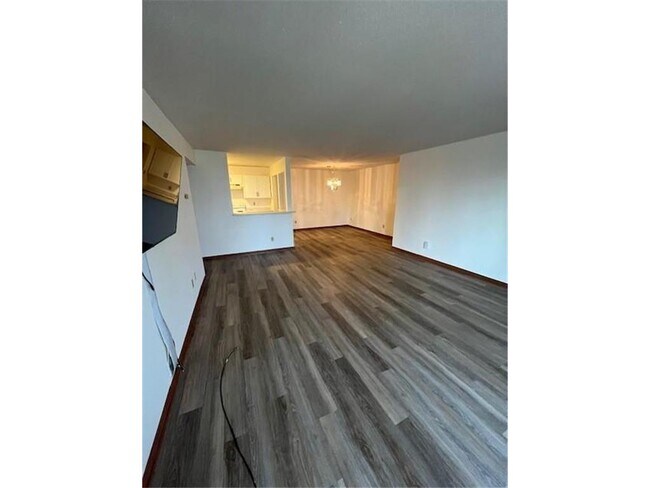 Building Photo - 4625 Minnetonka Blvd