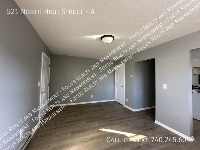 Building Photo - 521 N High St