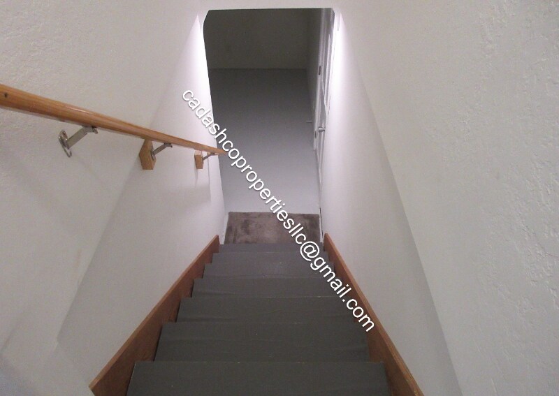 Building Photo - 203 W Wayne St