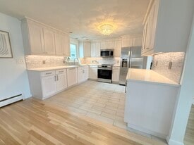 Kitchen - 74 Grover St