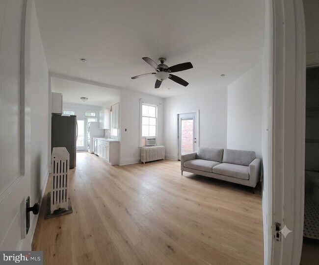 Building Photo - 3142 O St NW