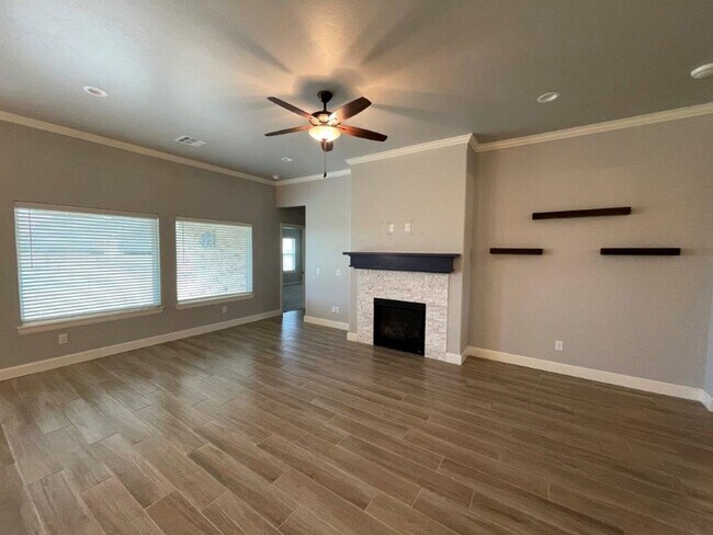 Building Photo - Deer Creek Schools! Storm Shelter, great colors, lots of light, swim, workout and play right in t...