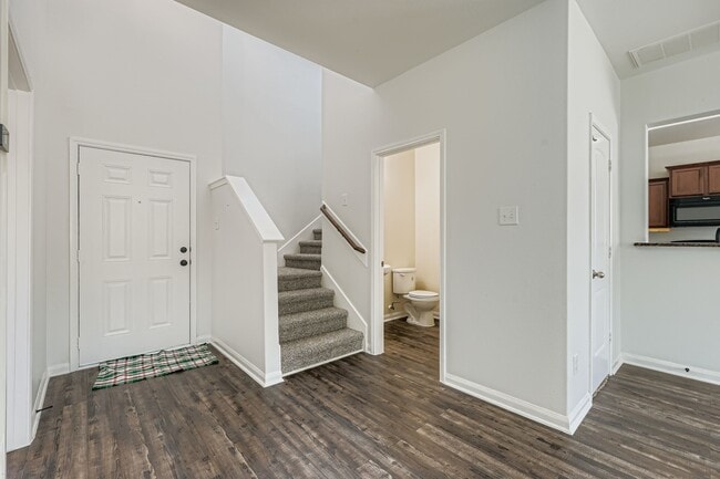 Building Photo - 4931 Monarch Falls Ln