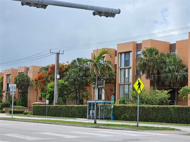 Building Photo - 9440 W Flagler St