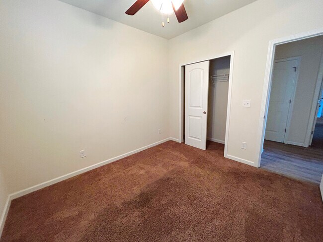 Building Photo - 337 Chesser Loop Rd