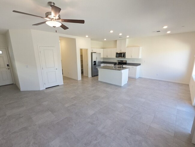 Building Photo - 7071 Alabaster Peak St