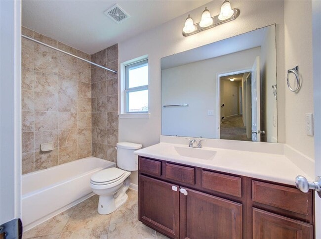 Building Photo - 20202 Stonebridge Terrace Dr