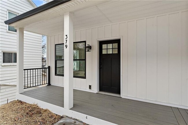 Building Photo - 379 Beaver St