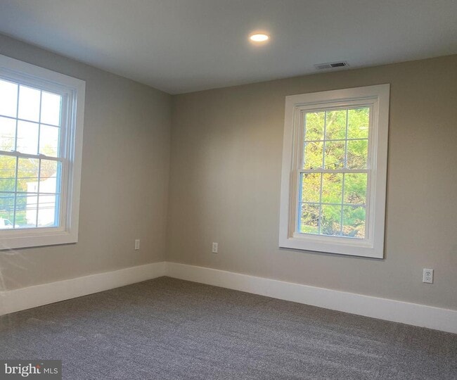 Building Photo - 10141 Liberty Rd