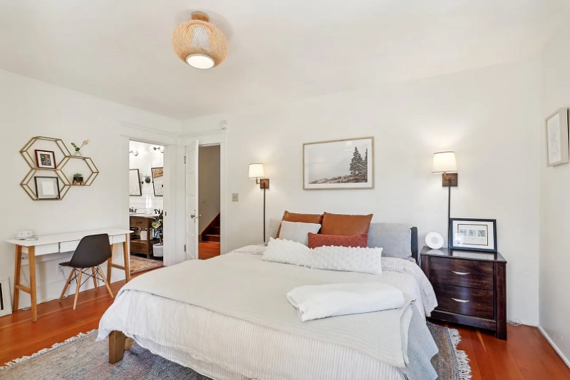 Building Photo - 2631 46th Ave SW