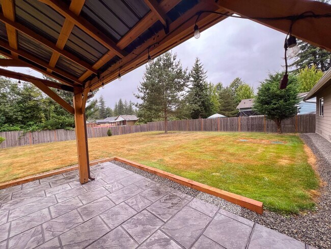 Building Photo - 3 Bed 2 Bath Rambler Gold Bar w/ RV Parking