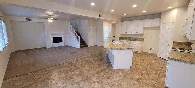 Building Photo - 1262 Garrett Way