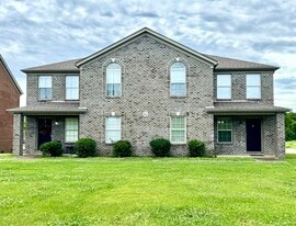 Building Photo - 641 Hampton Way