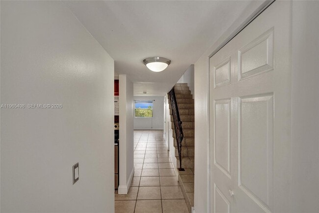 Building Photo - 4600 SW 67th Ave