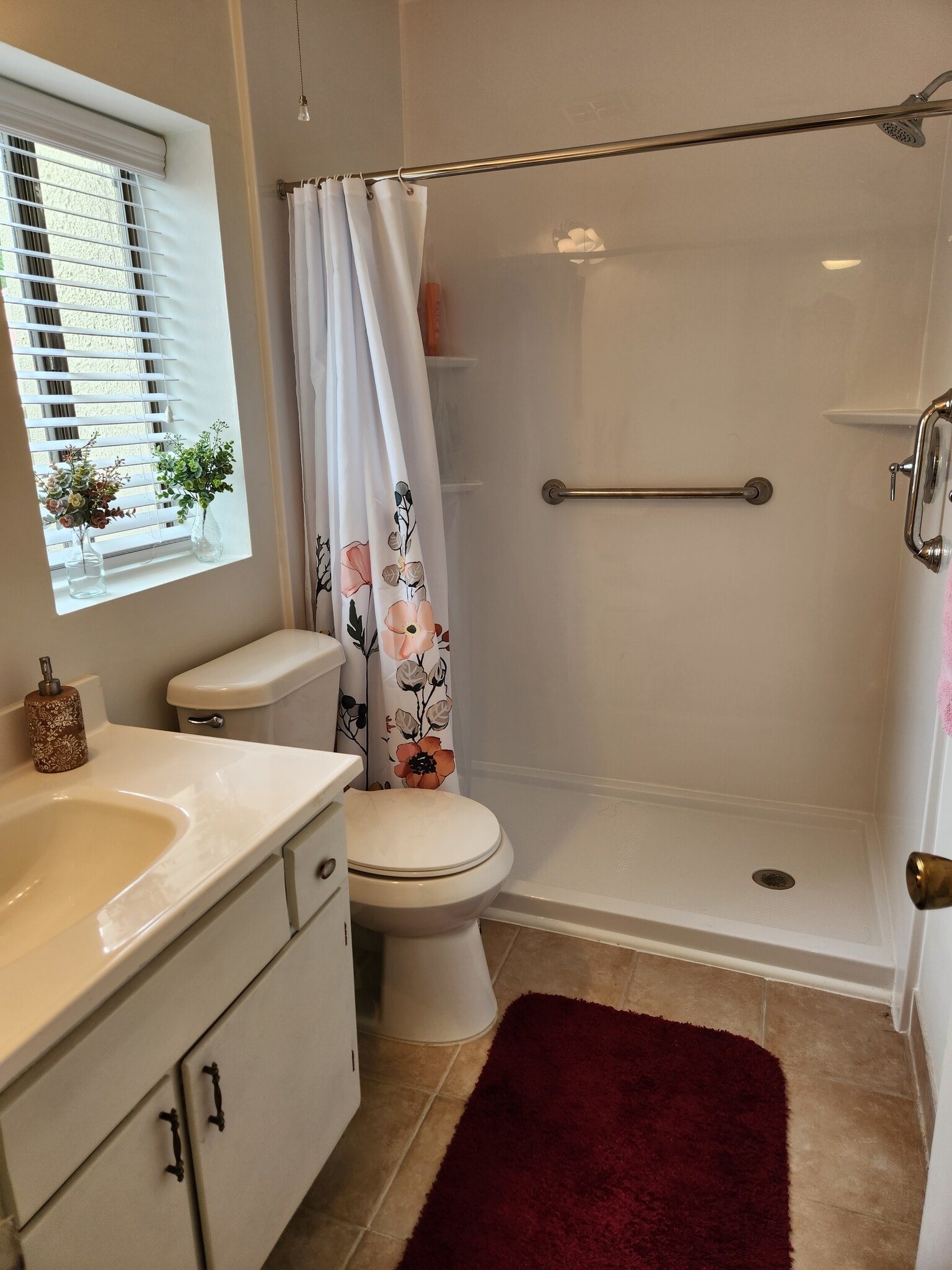 Bathroom number 1 - 1333 S Ponce de Leon Ave NE