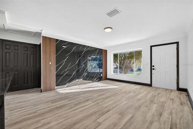 Building Photo - 2401 42nd St S