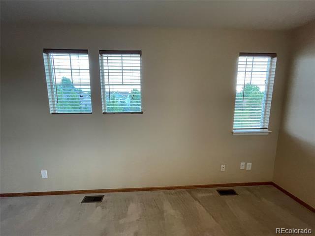 Building Photo - 2284 Dogwood Cir