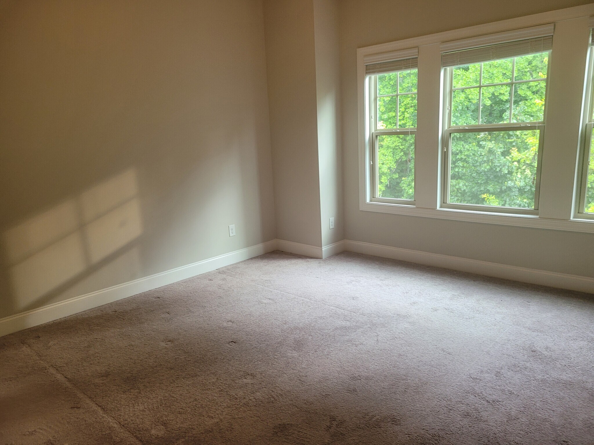 Building Photo - 4158 Butler Dr