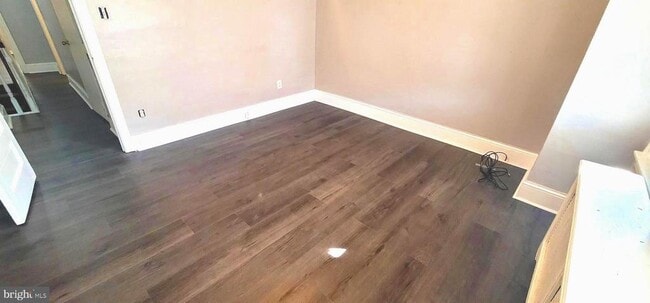 Building Photo - 1451 S Etting St