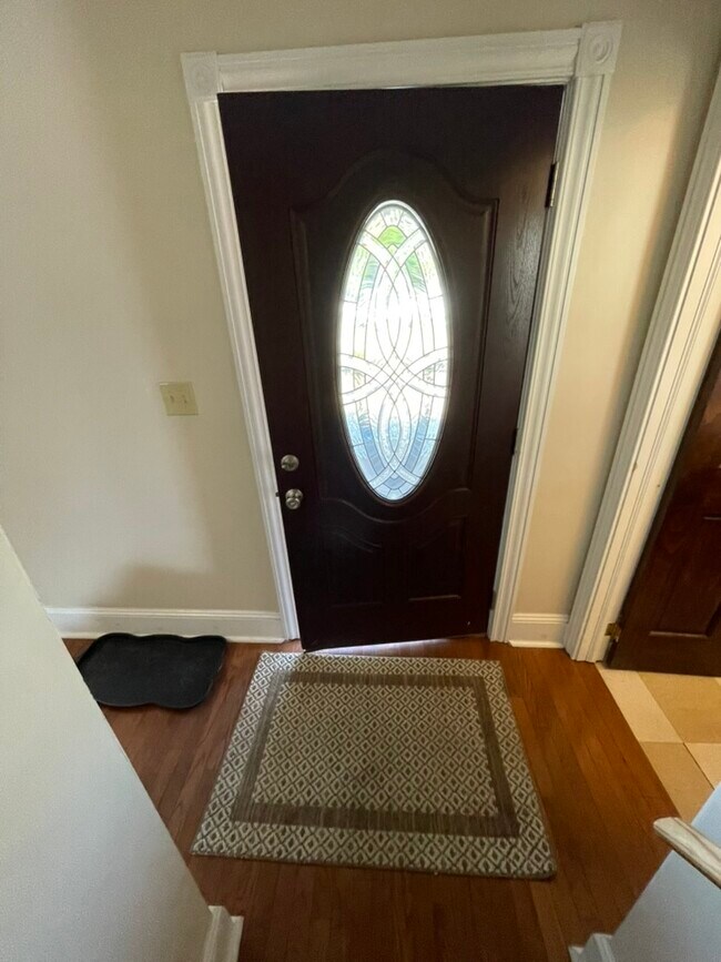 Building Photo - 1145 Isabella Ct