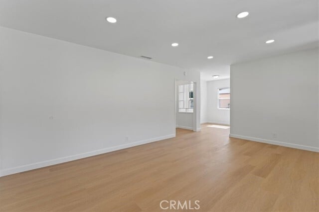 Building Photo - 749 S 2nd Ave