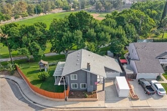 Building Photo - 638 Oleander St