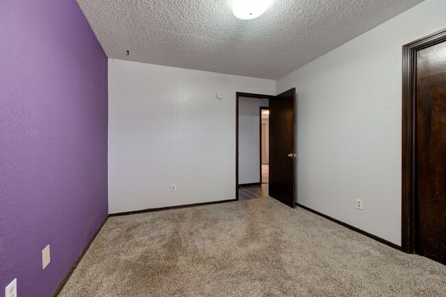 Building Photo - Welcome to your new home!