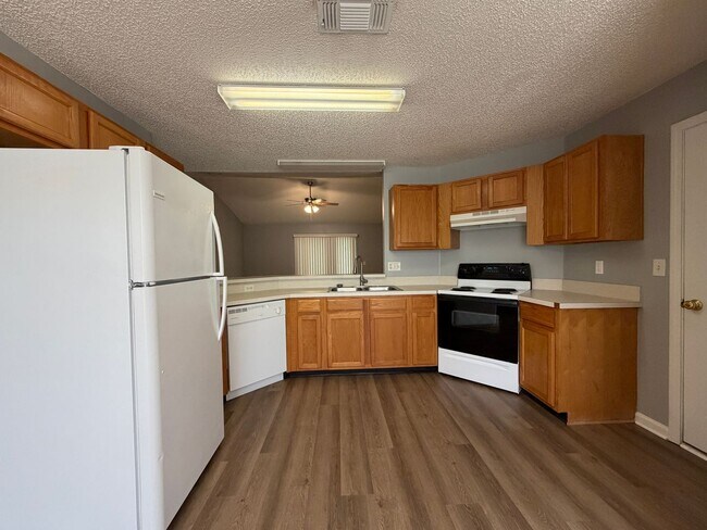 Building Photo - COMING SOON - Secret Harbor Three Bedroom Home