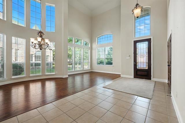 Building Photo - 1706 Mapleleaf Dr