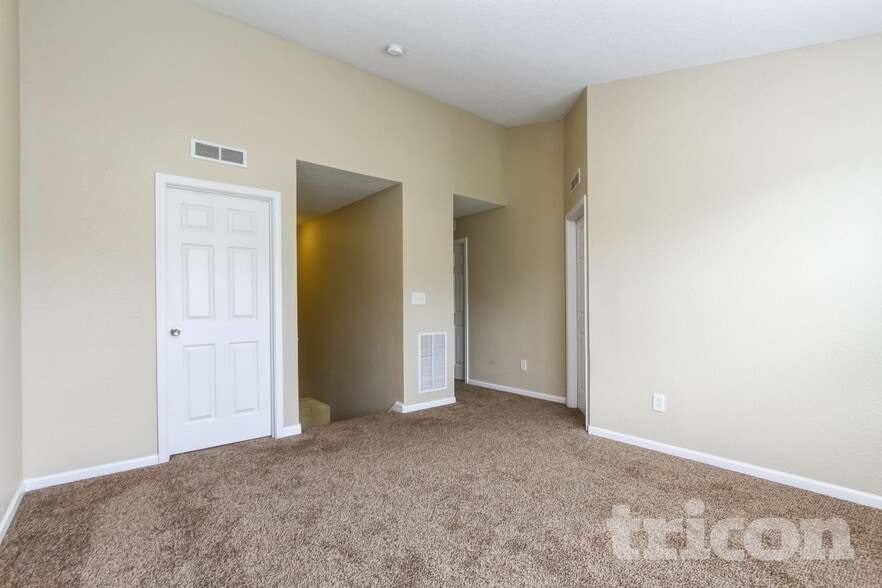 Building Photo - 1745 Perry Commons Blvd