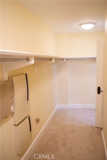 Building Photo - 13079 Kiyot Way