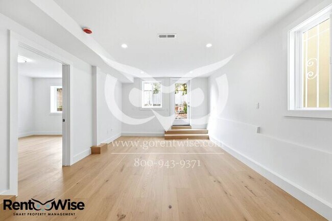 Building Photo - 1 Marview Way