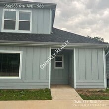 Building Photo - 986/988 6th Ave-988