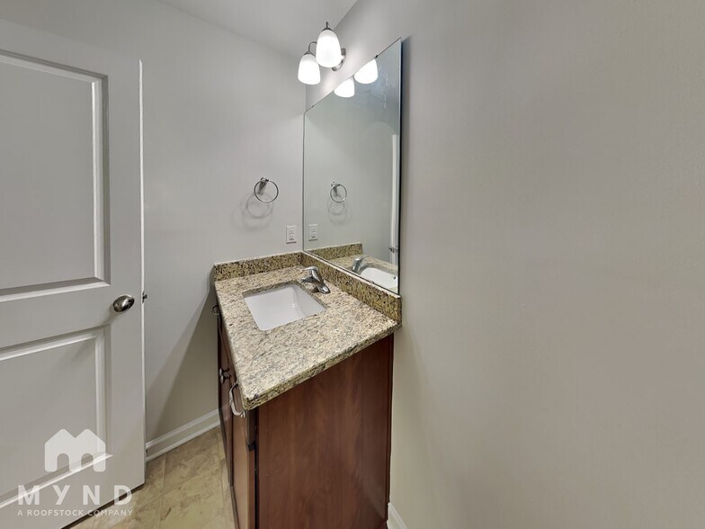 Building Photo - 7377 Birchshire Dr