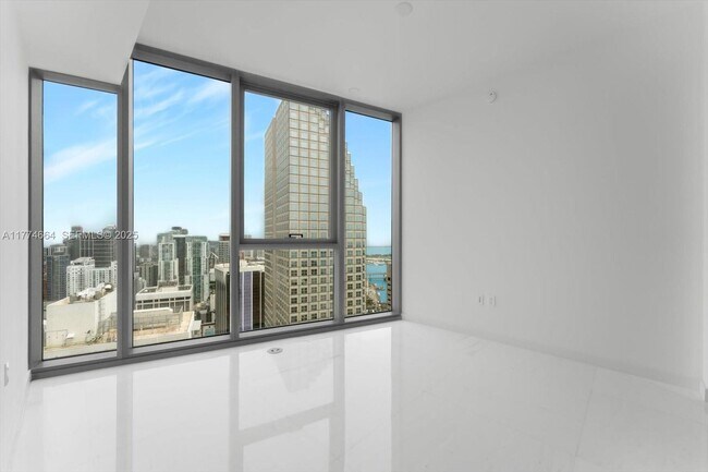 Building Photo - 300 Biscayne Blvd Way