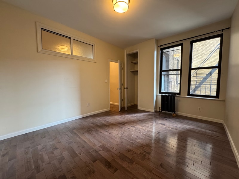 Building Photo - 377 Montgomery St