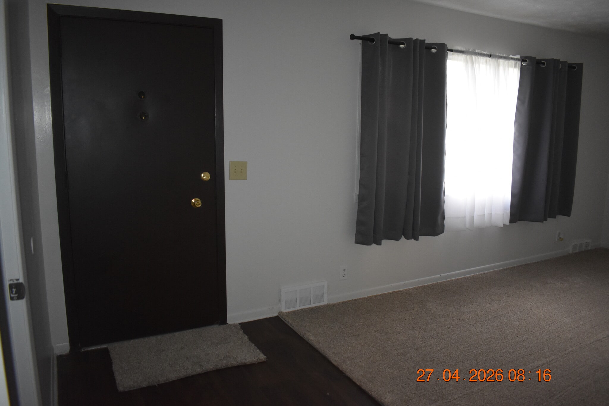 Building Photo - 4616 Grand Ave