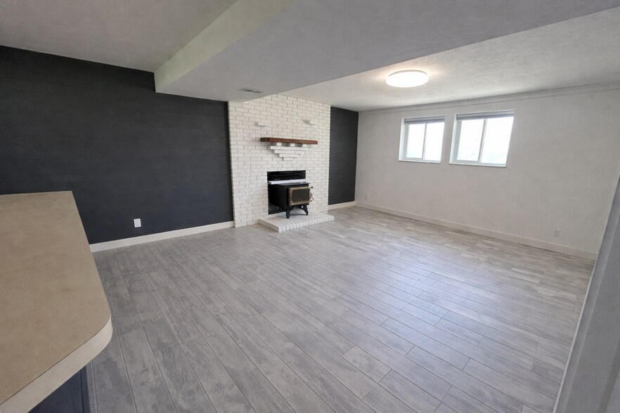 Basement - 1001 E 300 S