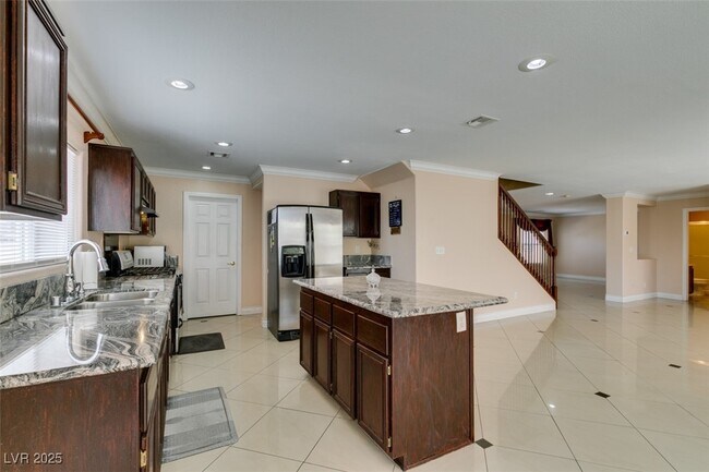 Building Photo - 6333 Adrock Ct