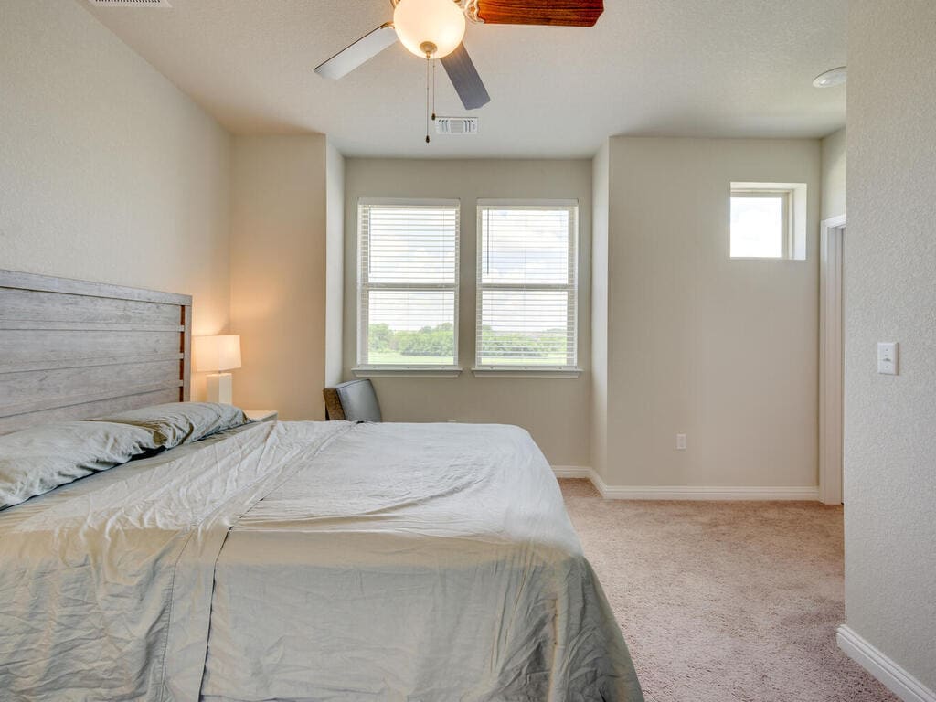 Building Photo - 7700 Dylan Dr