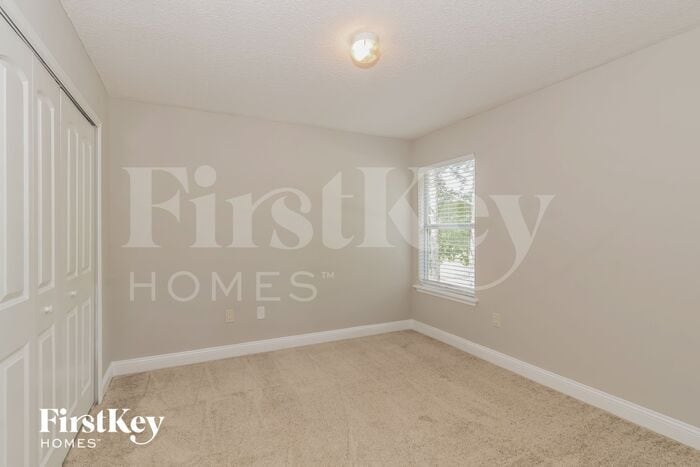 Building Photo - 1340 Woodlawn Dr