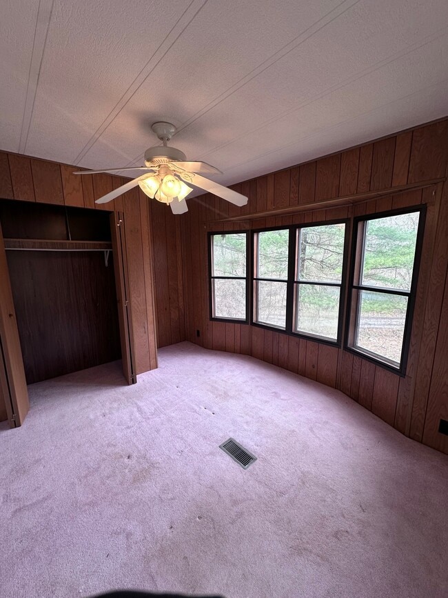 Building Photo - 13347 Private Rd 231