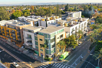 Building Photo - 238 S Arroyo Pkwy