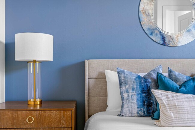 Building Photo - 1412 Leland Way