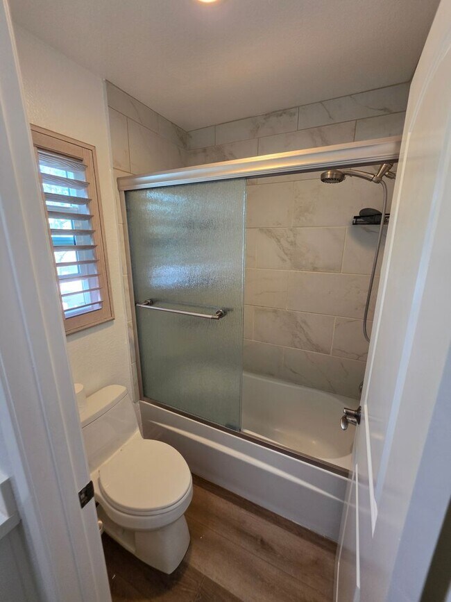 Building Photo - 227 Cinnamon Teal