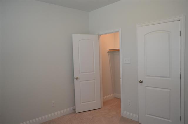 Building Photo - 5501 Crosby Dr