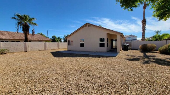 Building Photo - New paint and LVP flooring!  Great neighbo...